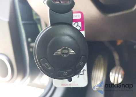 2010 Mini Cooper S Clubman z USA, uszkodzony, nr VIN WMWMM3C56ATP75804